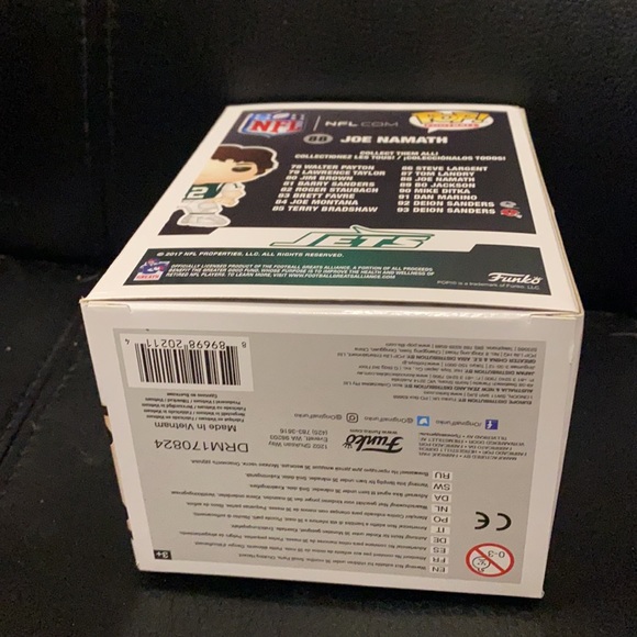 NFL joe Namath funko pop #88 with protector - Picture 7 of 7